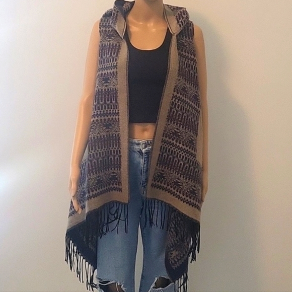 Hooded Fringe Vest - Picture 1 of 5